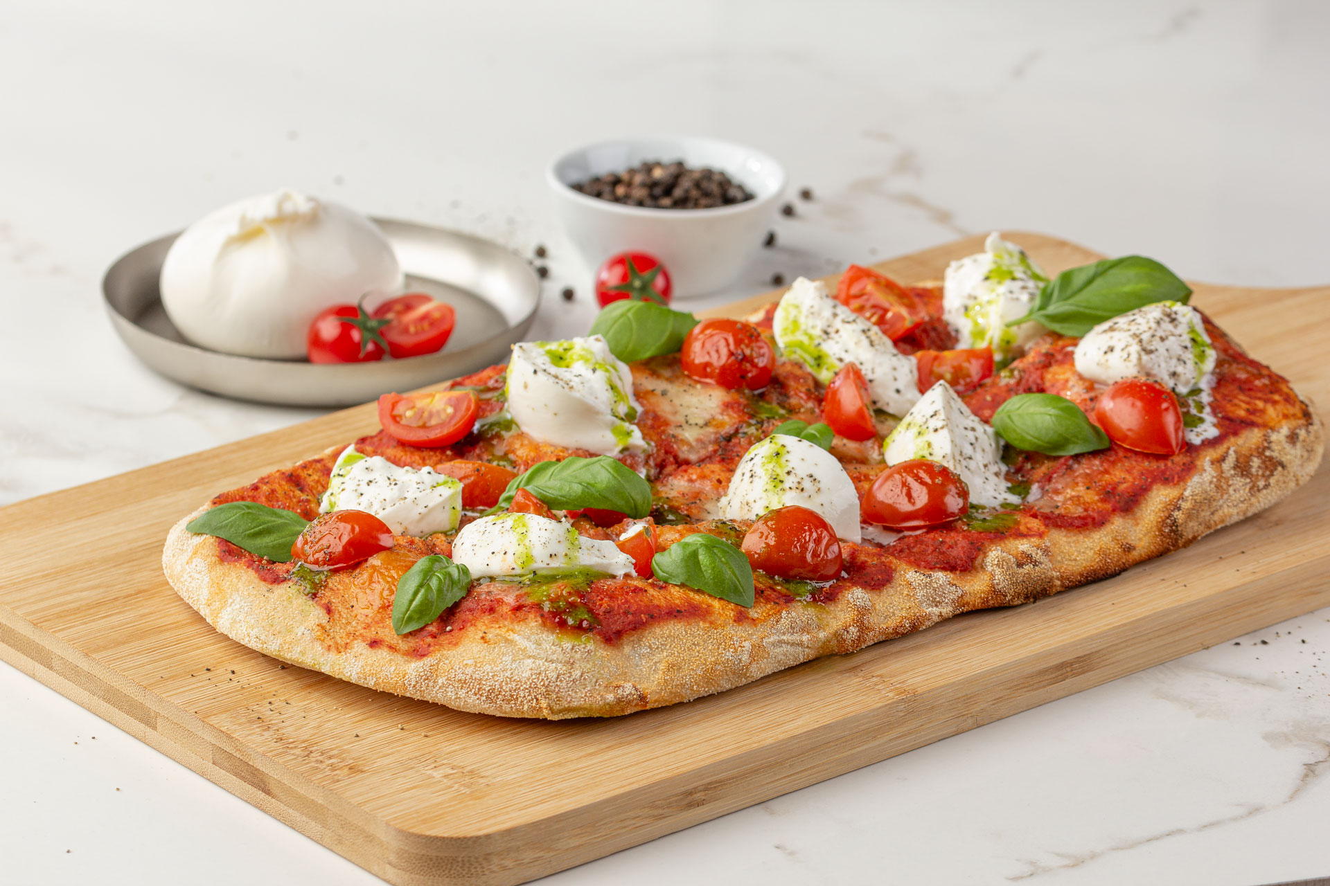 Bild der Pinsa Burrata